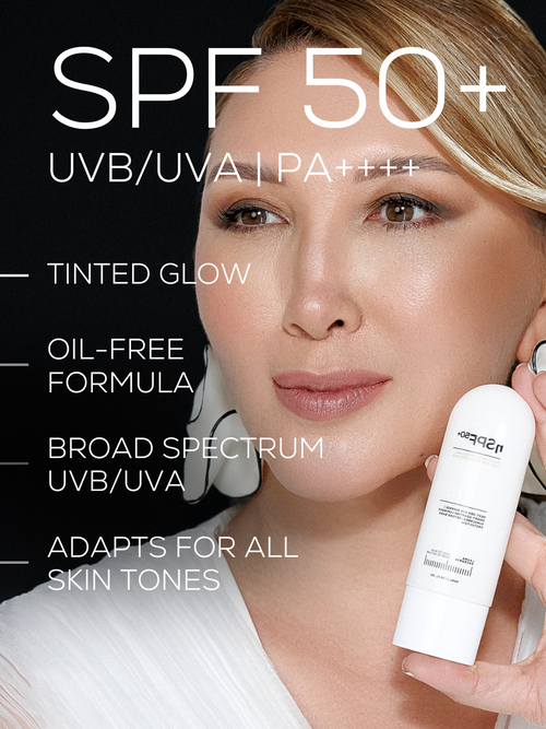GLOWING SPF50+ LAURA ZACKARYA™ UVA/UVB | TINTED SUNSCREEN P++++